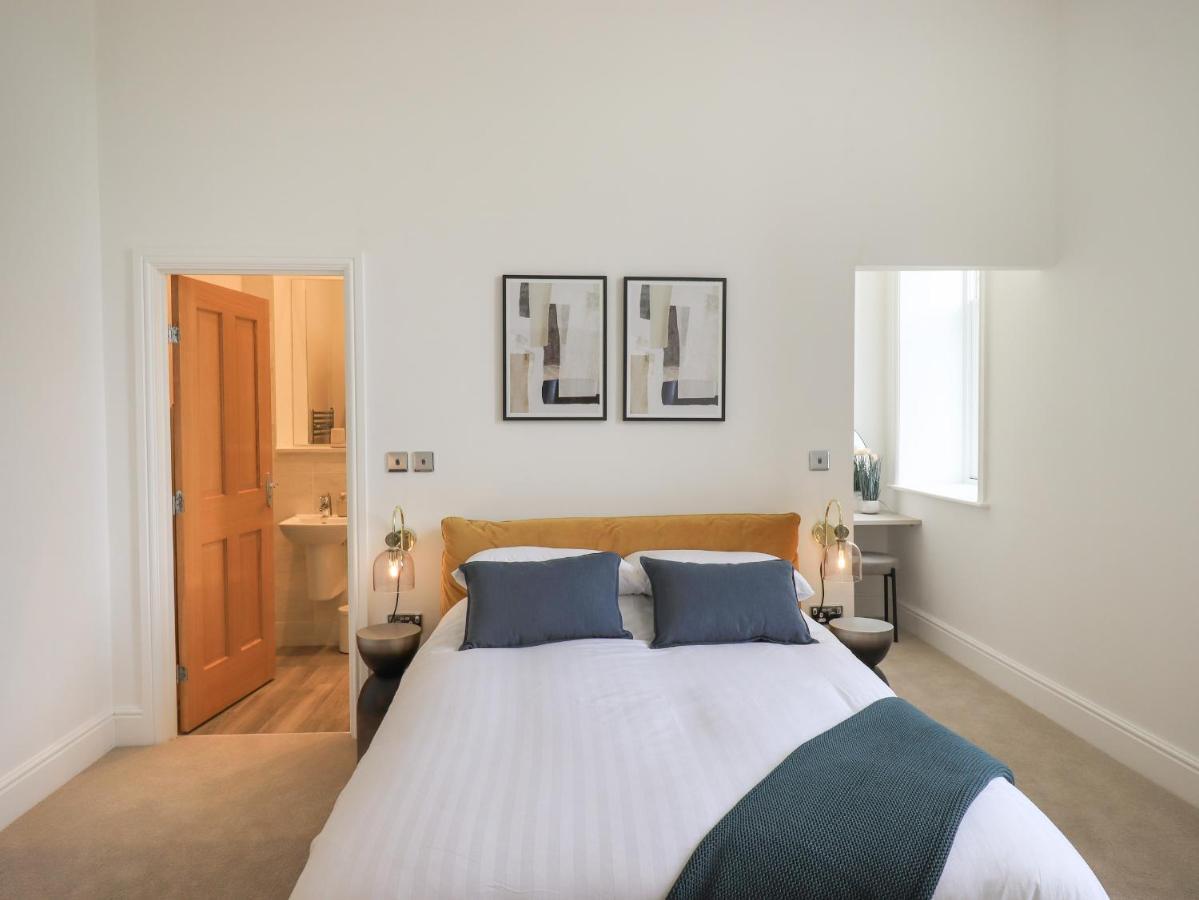 The Alfred Suite Stone Cross Mansion Ulverston Dış mekan fotoğraf