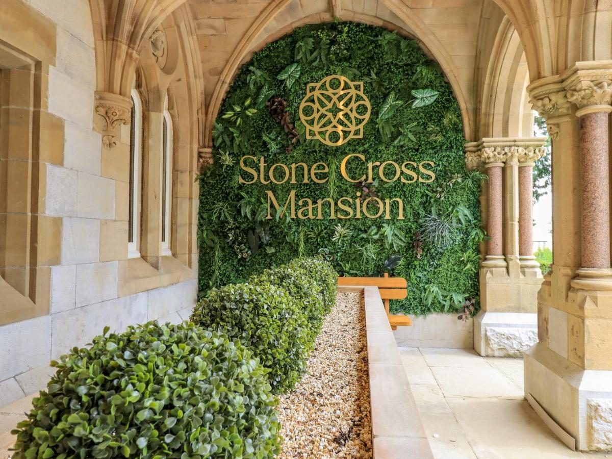 The Alfred Suite Stone Cross Mansion Ulverston Dış mekan fotoğraf